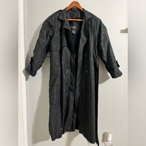 Portrait Petite Trenchcoat
